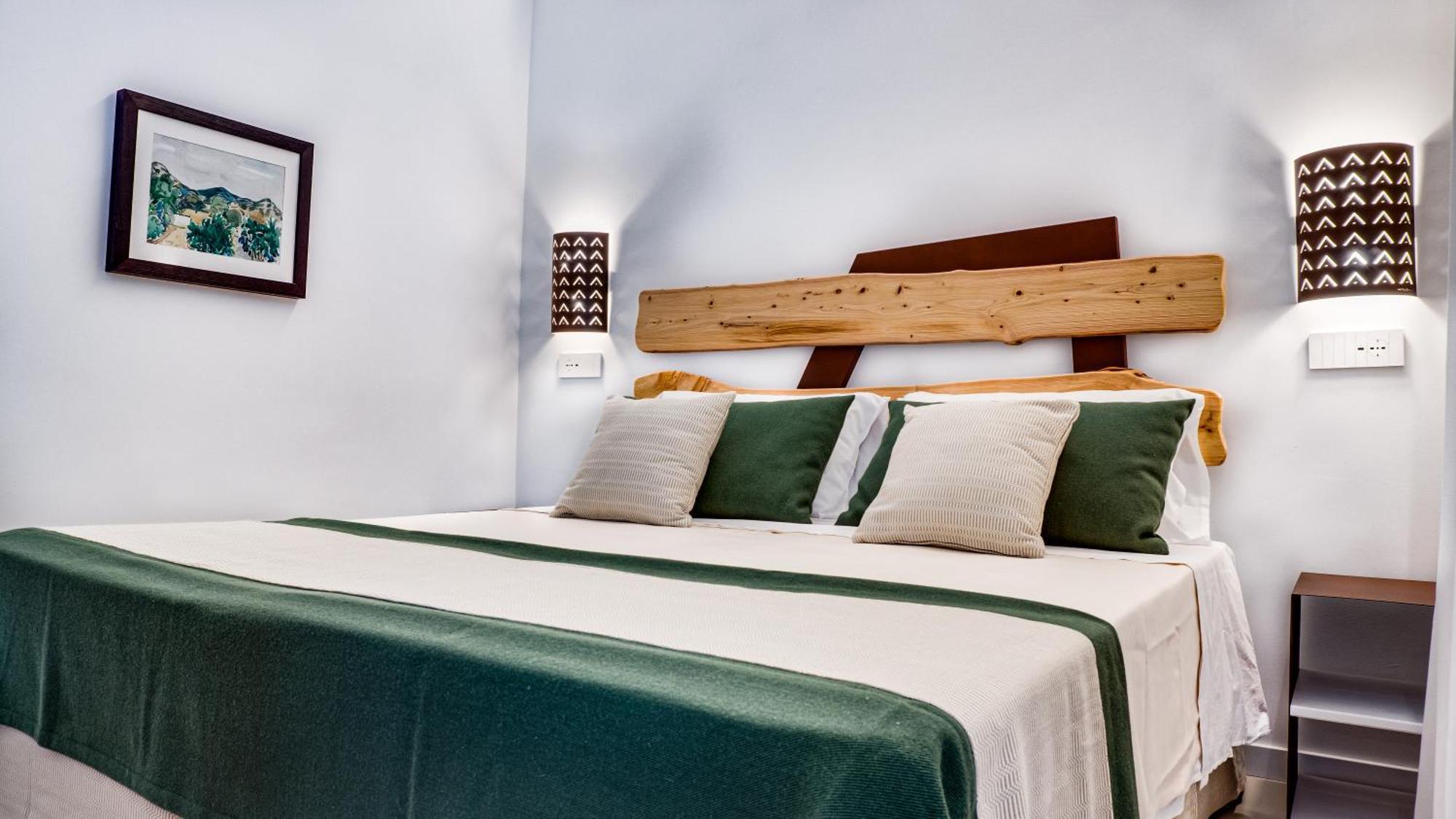 Kalista Hotel Каляри Екстериор снимка