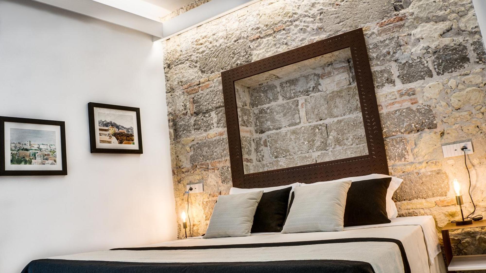 Kalista Hotel Каляри Екстериор снимка